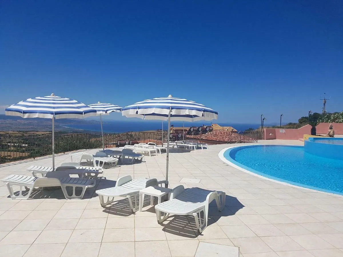 شقة Residence Bella Vista With Panoramic Swimming Pool إيطاليا
