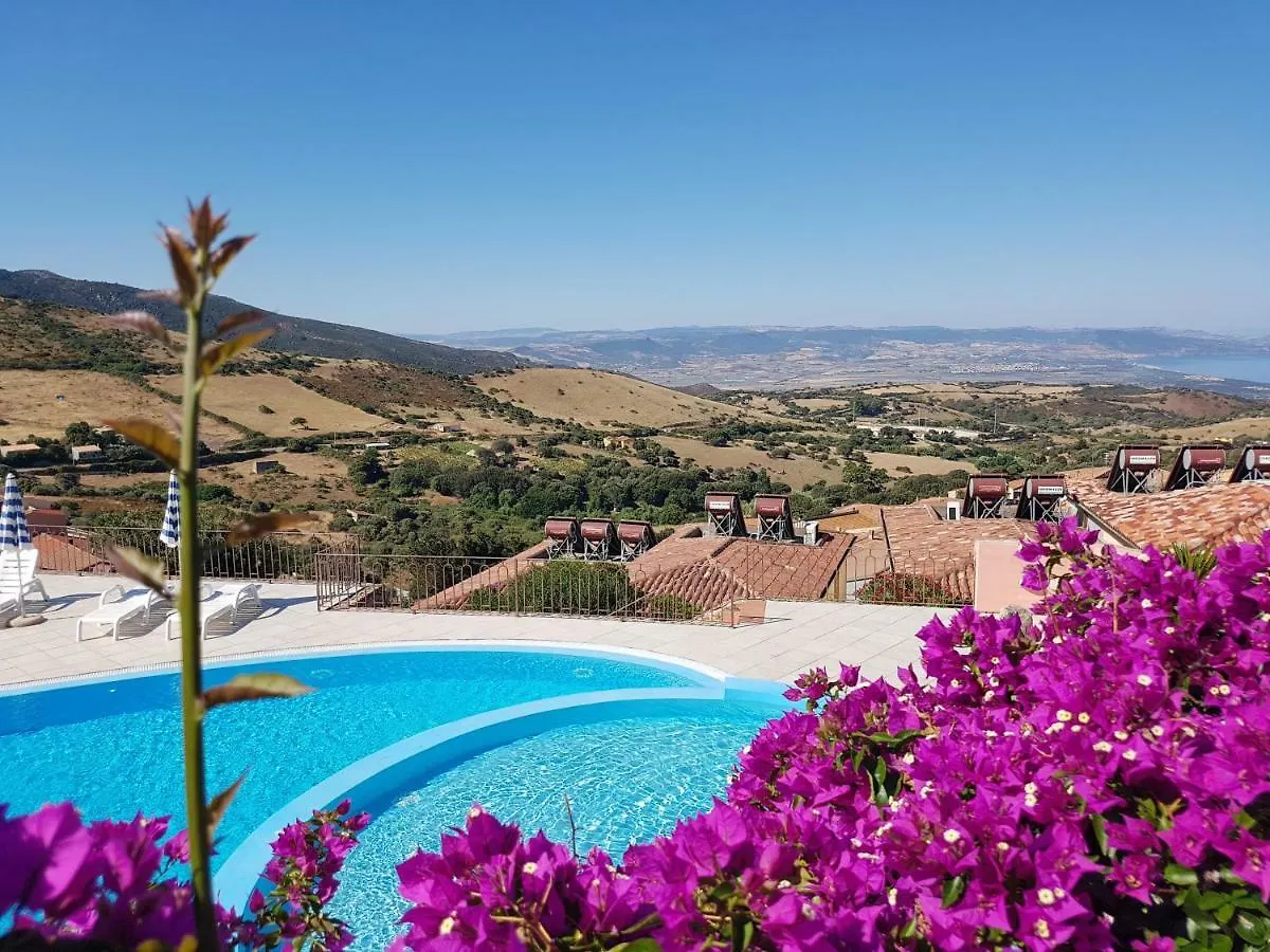 Residence Bella Vista With Panoramic Swimming Pool 0*, Trinità dʼAgultu